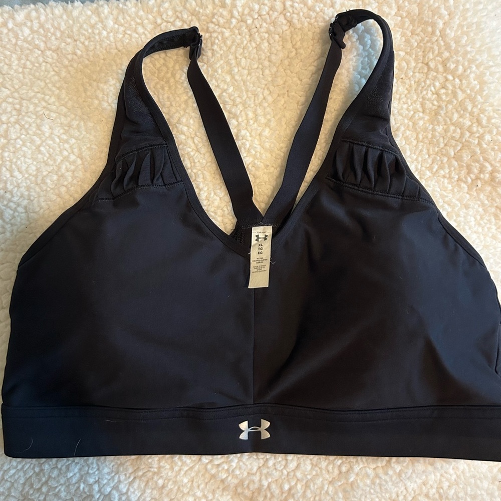 Under Armour Black Sports Bra Moisture-Wicking Racerback